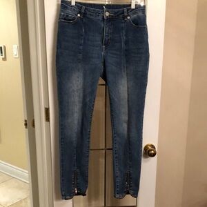 Melanie Lyne Women's Blue Jeans
